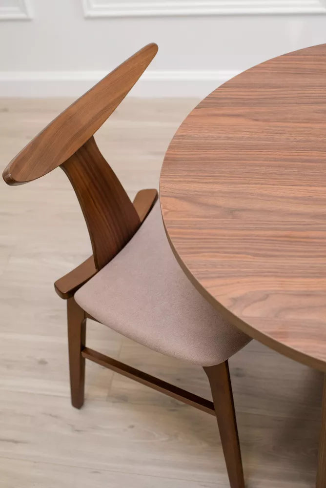 Medinė kėdė Henrico, riešuto