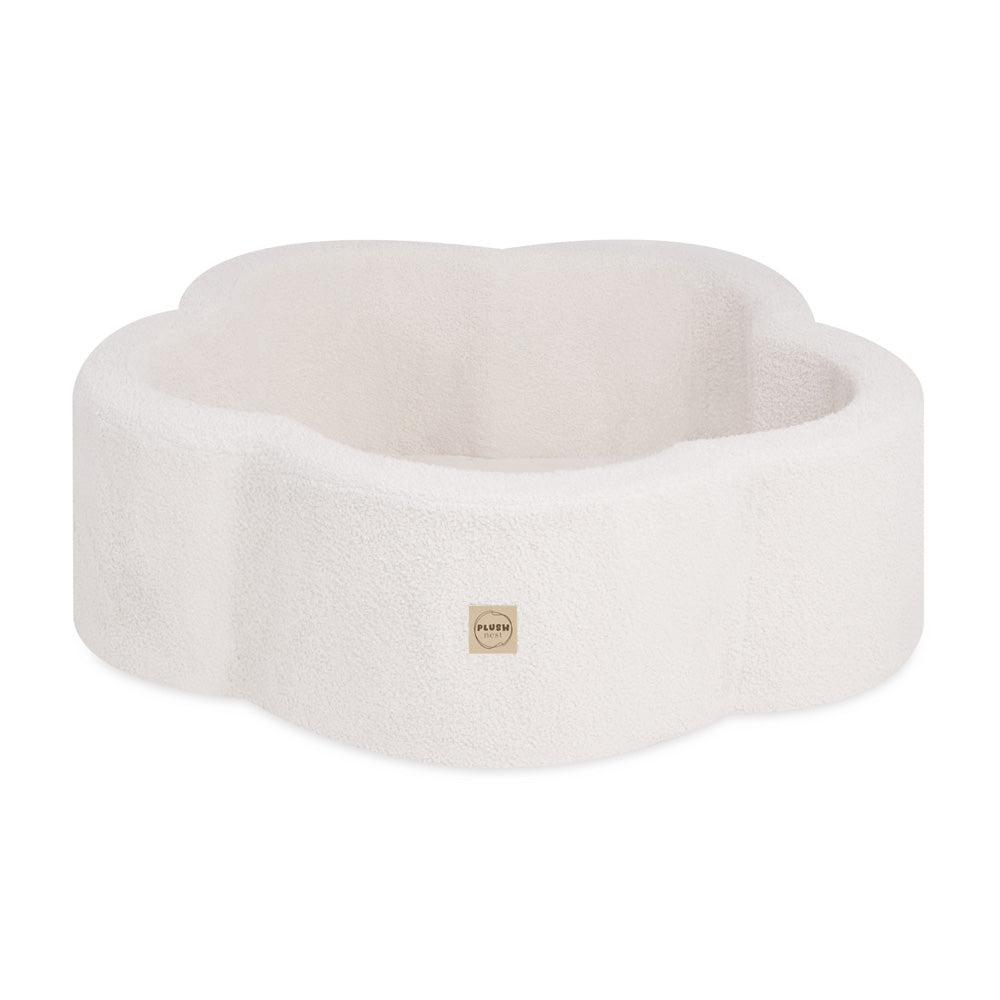 Kamuoliukų baseinas Plush Nest 95×30 cm, kreminė, avikailio efekto, su kilimėliu