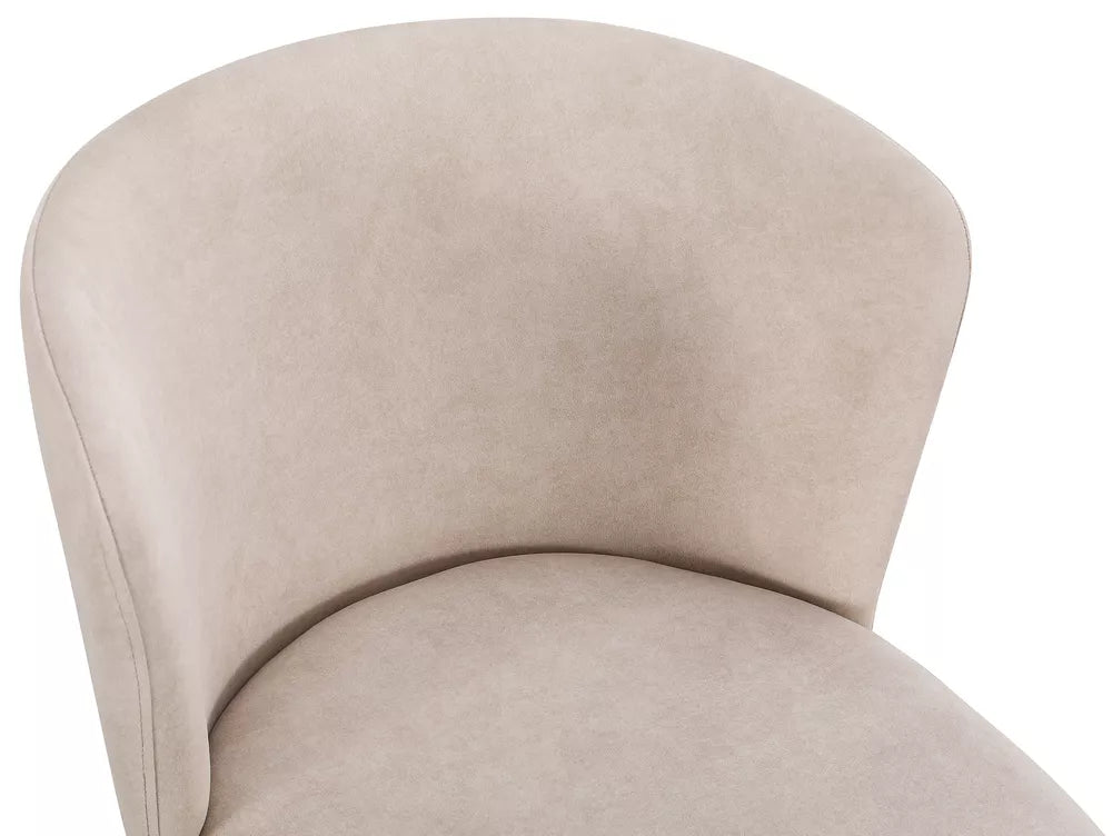 Minkšta kėdė Carble, smėlinė