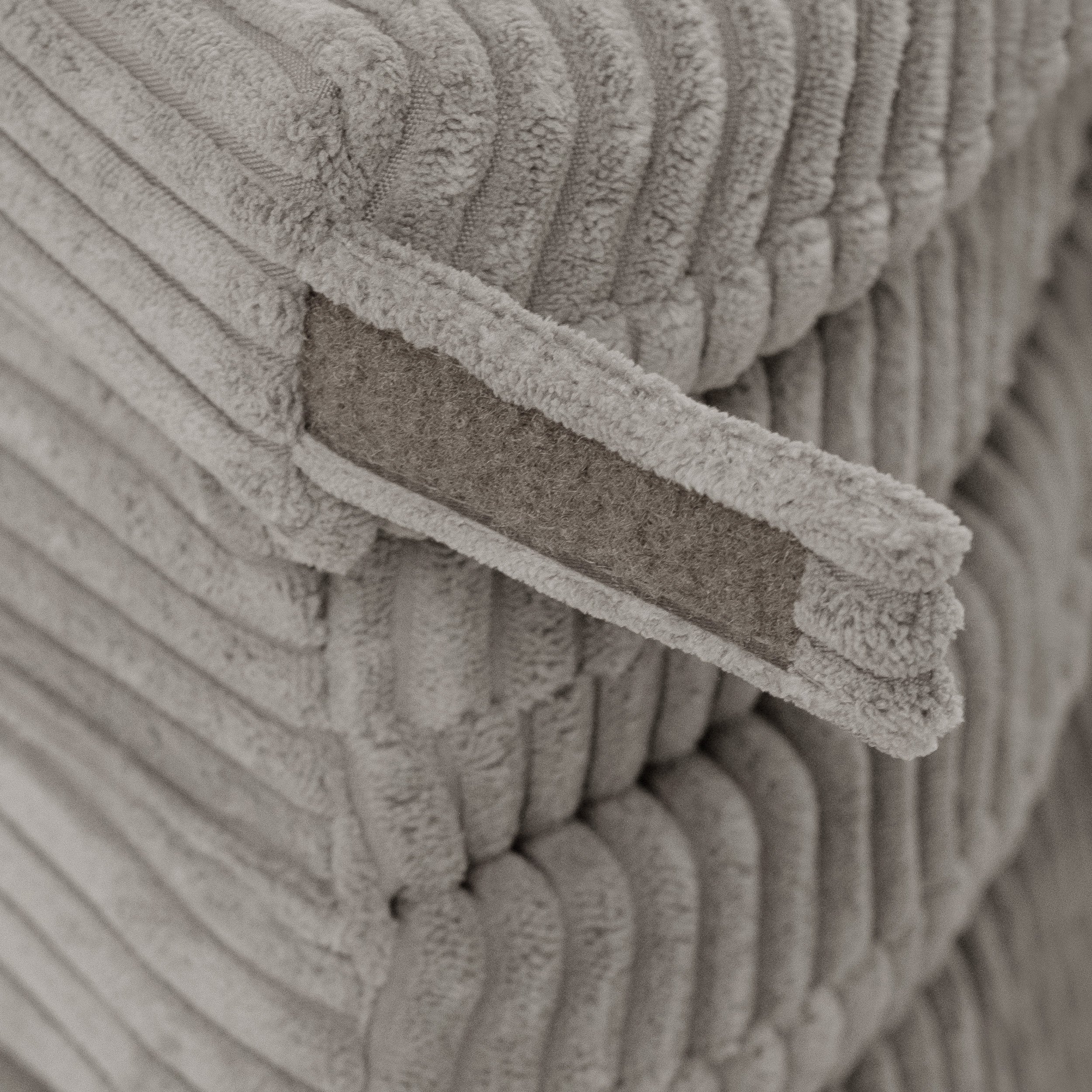 Gėlės formos kilimėlis Plush Nest 115×115×5 cm, smėlio, premium velvetas