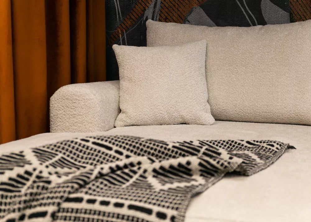 Kampinė sofa Ovo su miegojimo funkcija, U formos, su talpykla, smėlio spalvos boucle, dešininė