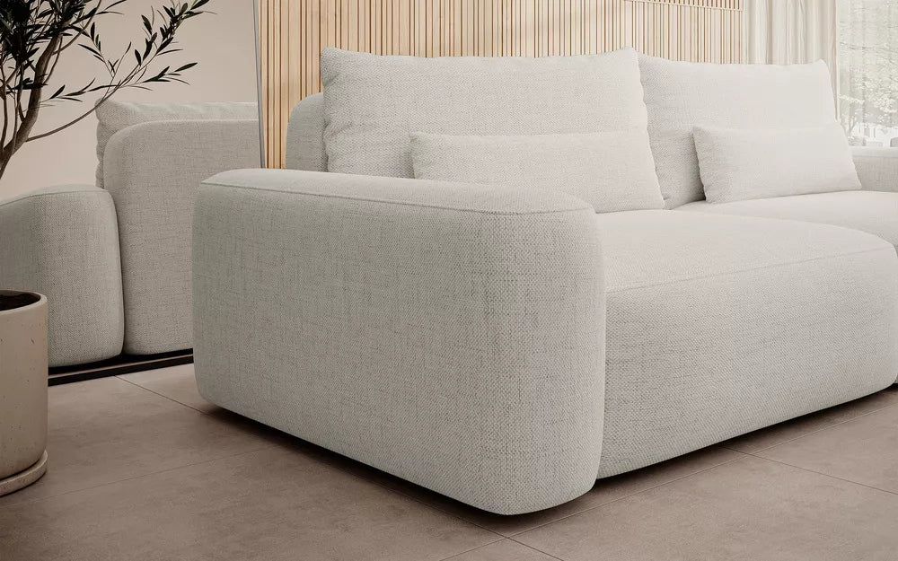 Trivietė sofa Carnos, kreminė