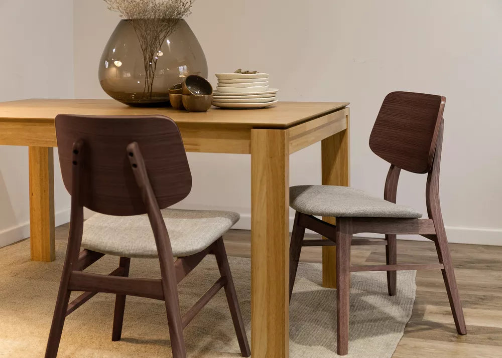 Medinė kėdė Diates riešutmedžio/kremas